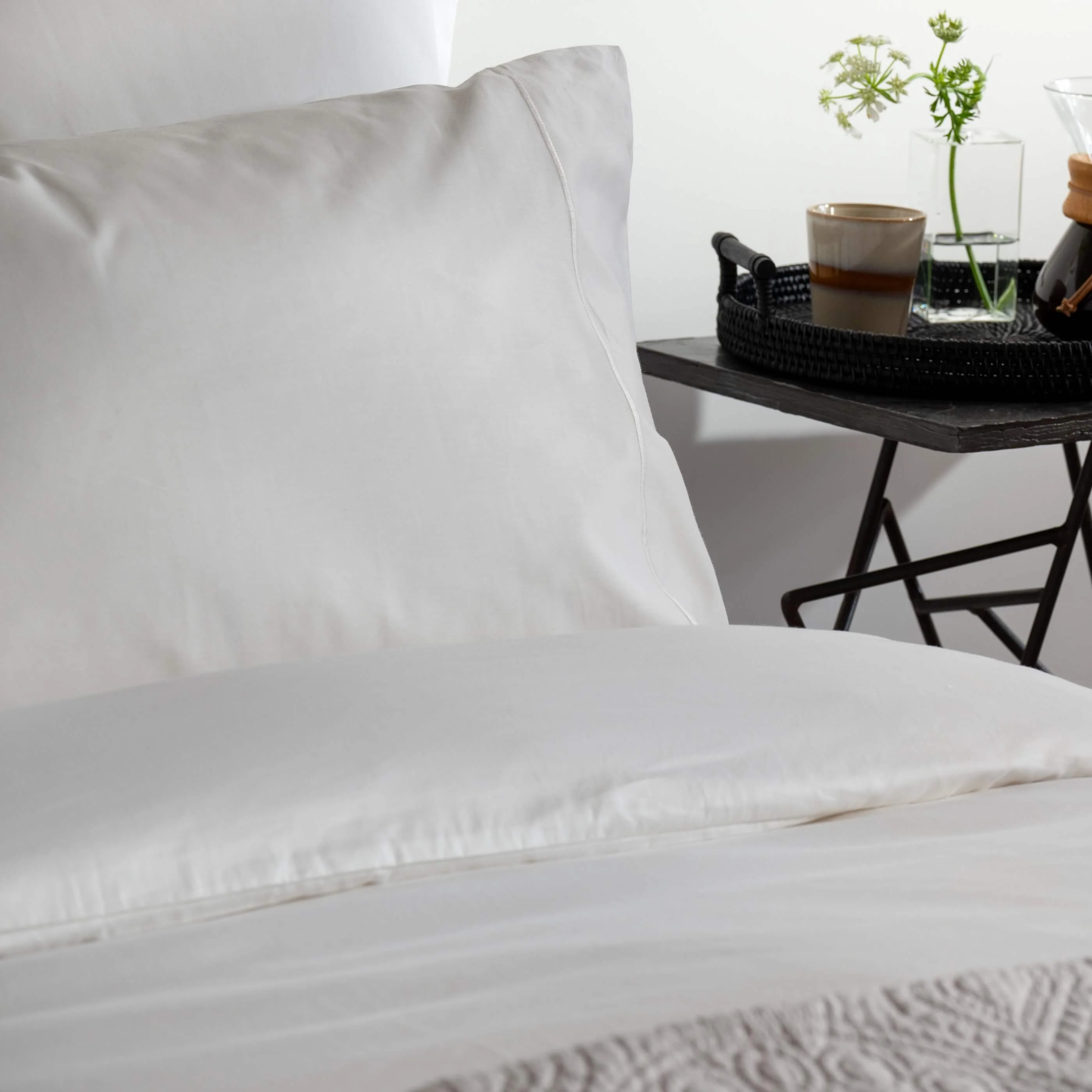 White 400 Thread Count Egyptian Cotton Bedding And Sheets - Image 3